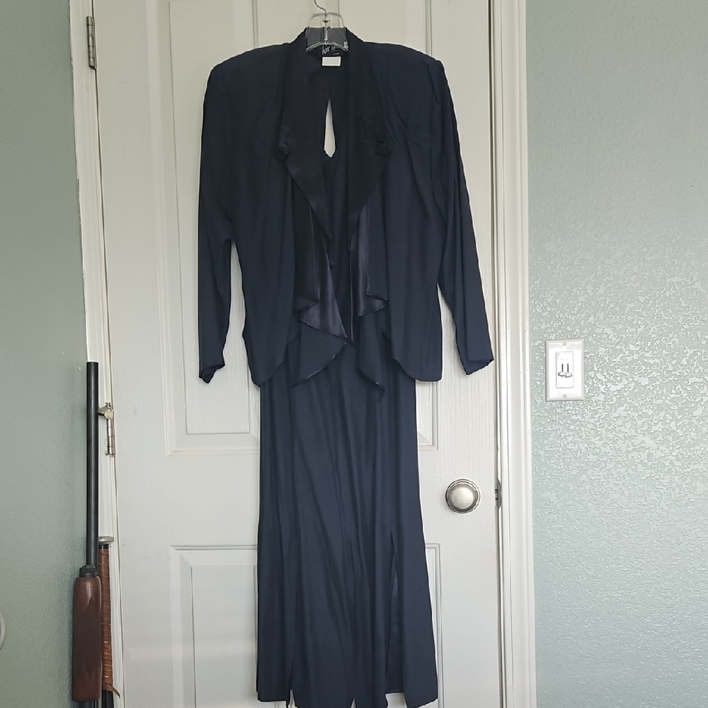 Elegant Navy Blue Two-Piece Set